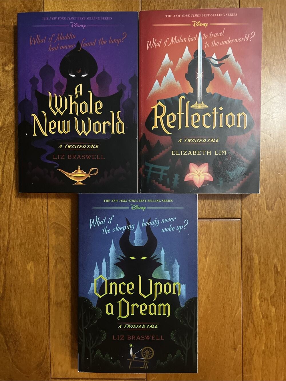 Disney A TWISTED TALE - A Whole New World, Reflection, Once Upon A Dream